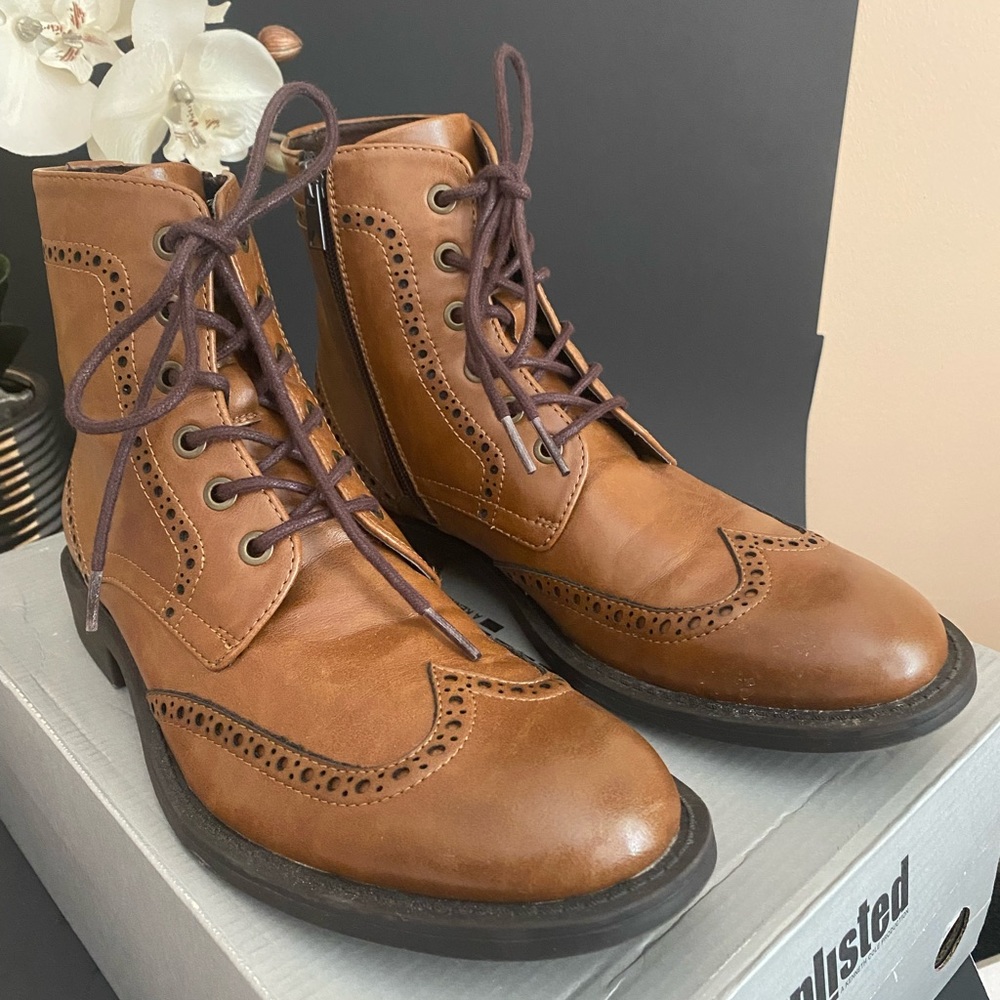 Kenneth Cole Unlisted Men's Blind-Sided Chukka Boot Brown Size 7